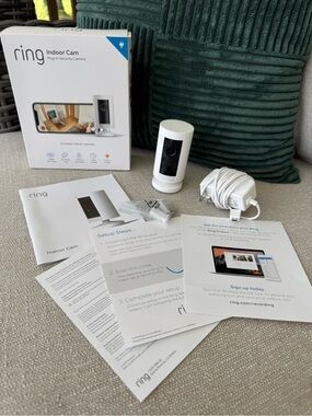 RING | Indoor Cam White 1080p HD Security Camera Complete In Box